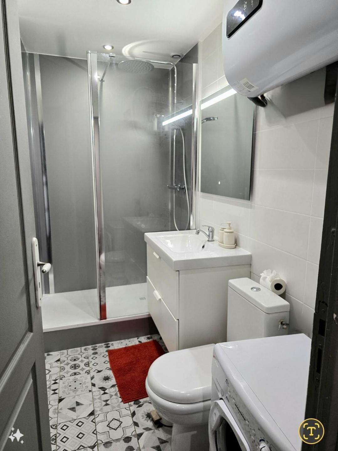 Apartamento Bienvenue Dans La Jungle Dreux Exterior foto
